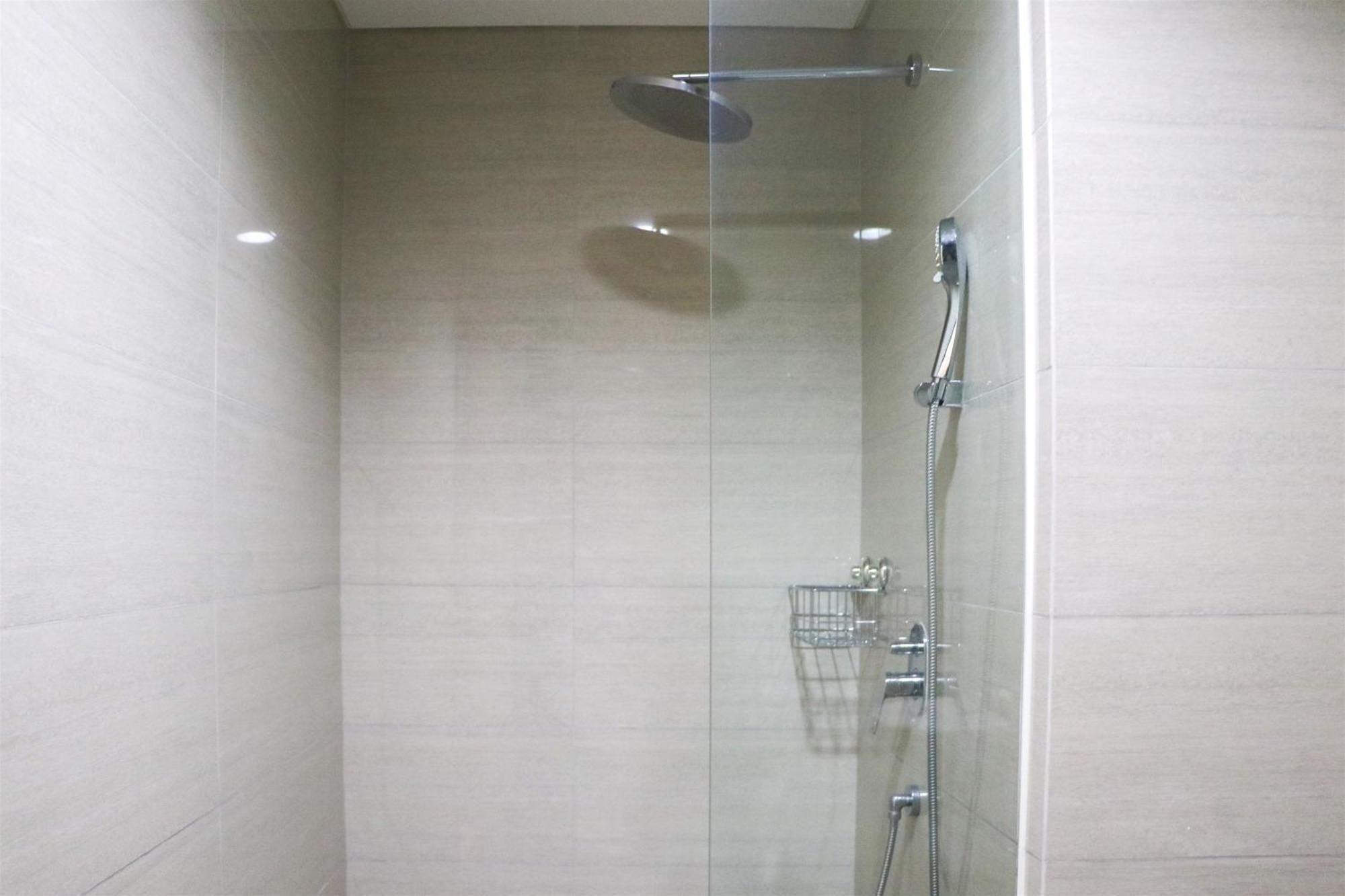 Spacious And Homey 2br At Ciputra International By Travelio Jakarta
